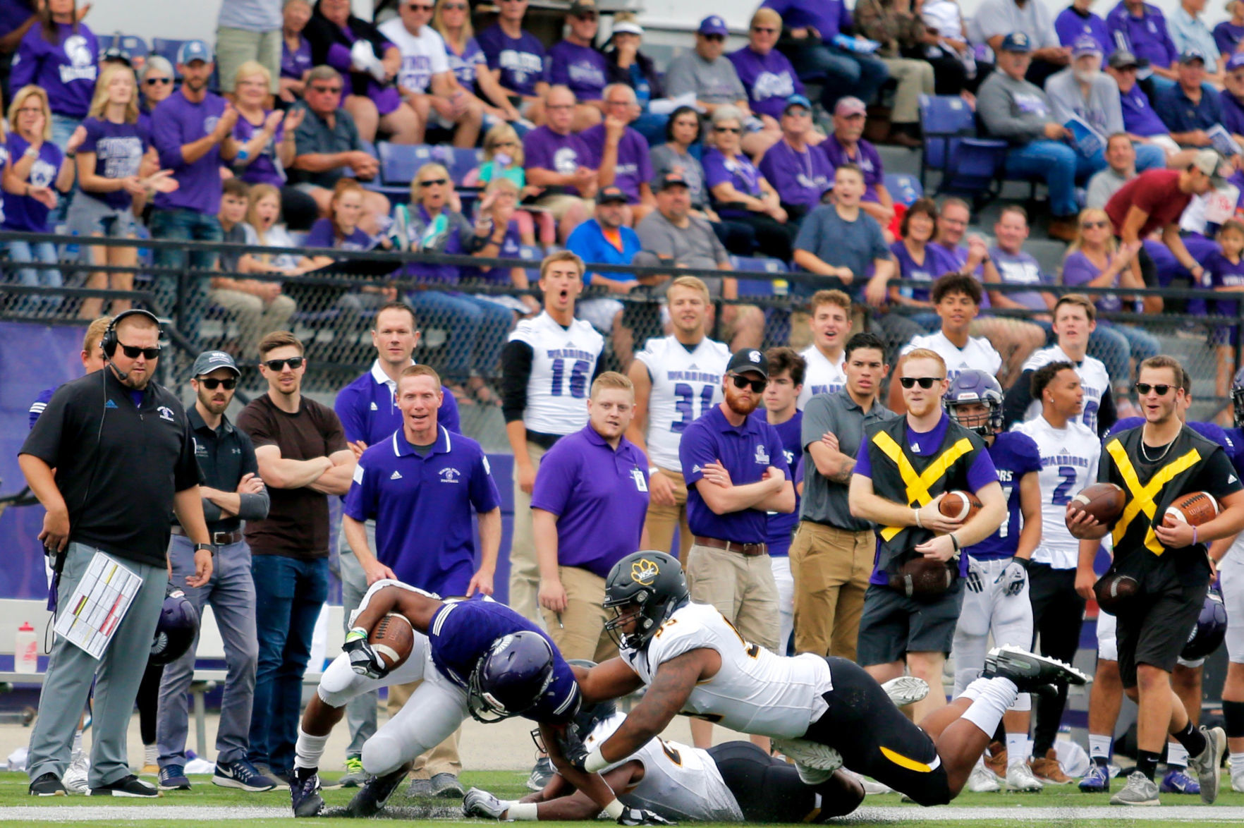 WSU FB vs Wayne State